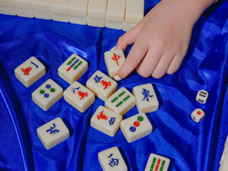 How To Play 3 Person Mahjong Here Are The Rules And Set Up You Need To How To Play 3 Person Mahjong Here Are The Rules And Set Up You Need To
